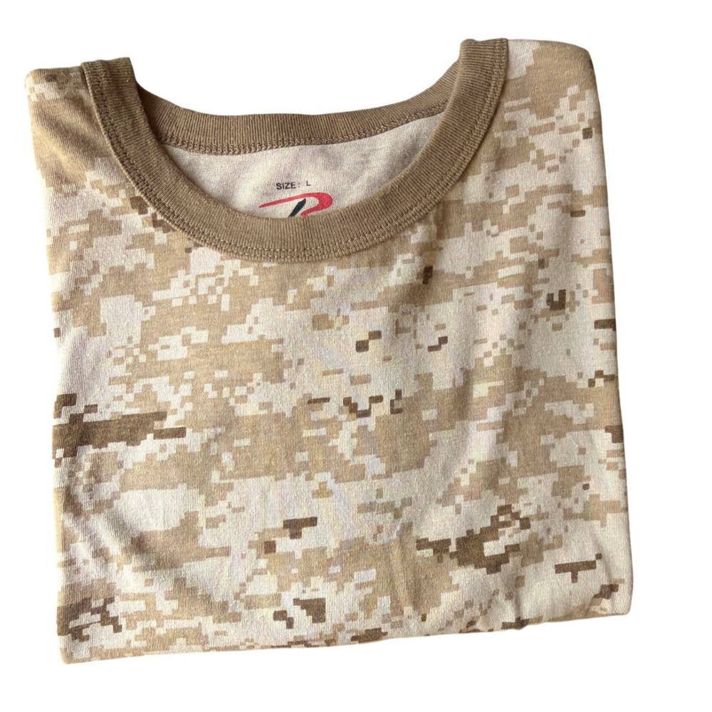 Rothco T-Shirt Mens Large Desert Digital Camo Excellent Tactical Short Sleeve